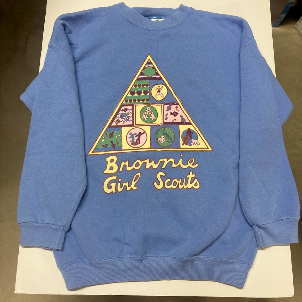 M Girl’s Vintage Brownie Girl Scouts Crew Neck Sweatshirt. Medium 10/12.